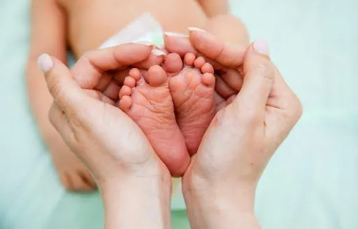 «Больница улыбается ребенку»